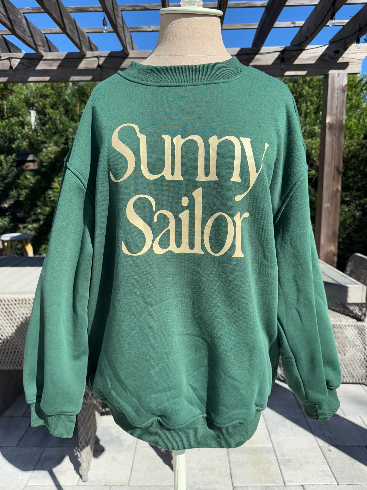 OVERBOARD OVERSIZED SWEATSHIRT